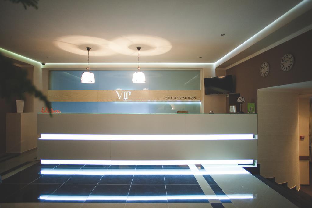 V&P Hotel & Restaurant Chust Zewnętrze zdjęcie