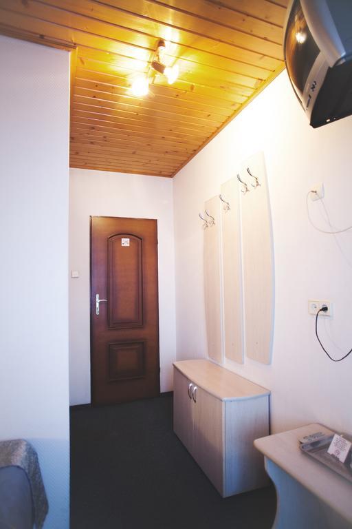 V&P Hotel & Restaurant Chust Pokój zdjęcie