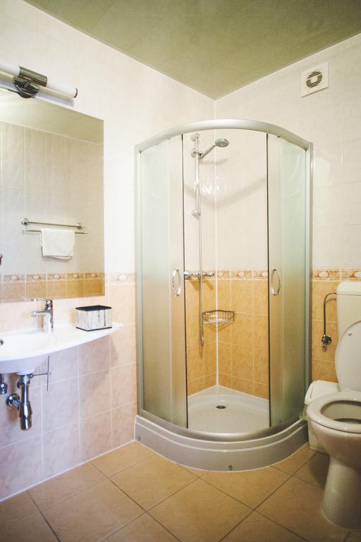 V&P Hotel & Restaurant Chust Pokój zdjęcie